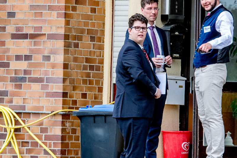 Yannick Noé (links) beim „Konservatismus“-Kongress der „Jungen Alternative Bayer