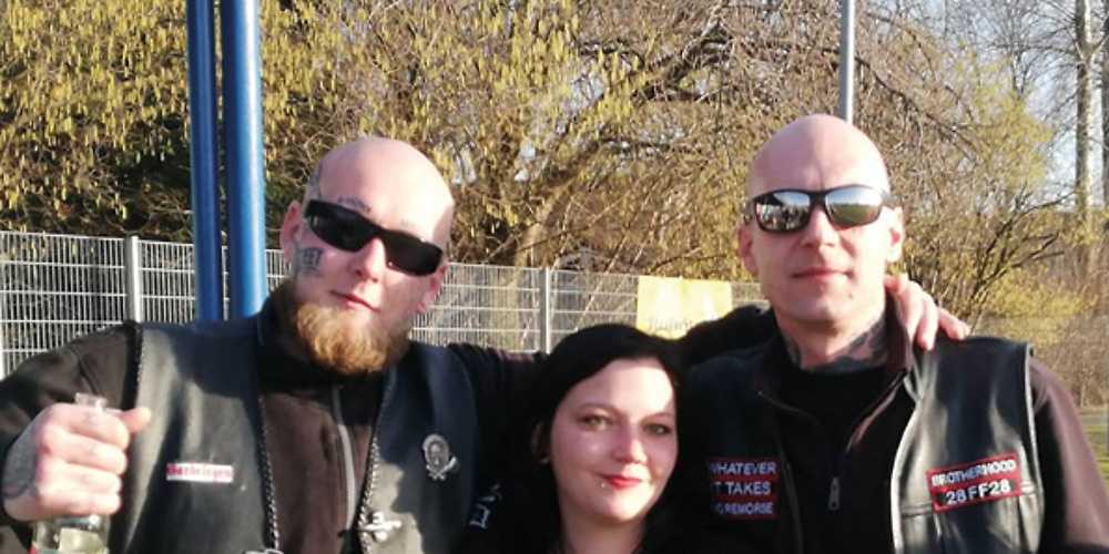Marko Gottschalk (r.) in der Kutte der "Brothers of Honour"