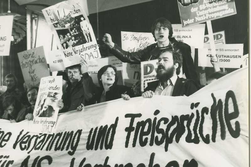 Proteste anlässlich des Majdanek-Prozesses in Düsseldorf