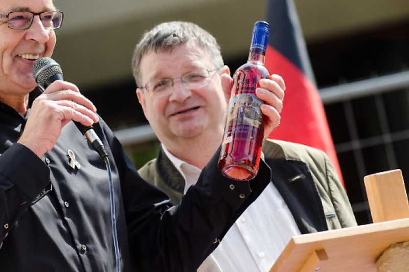 Der aus der Landtagsfraktion ausgeschlossene Jens Ahnemüller (l.).
